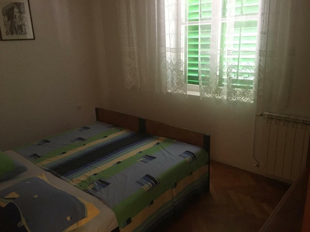 Apartments Ankica Kampor Esterno foto